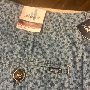 NWT Johnnie-O Mens Shorts 40